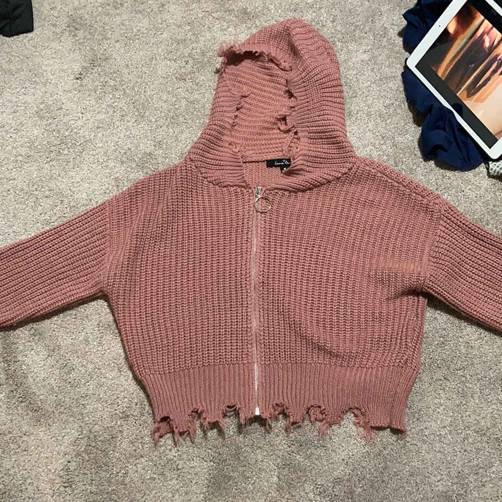 Love tree cropped sweater